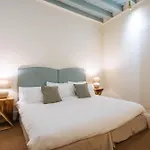 Luxurious Apartment With Andalusian Patio And Pool, Facing The Cathedral