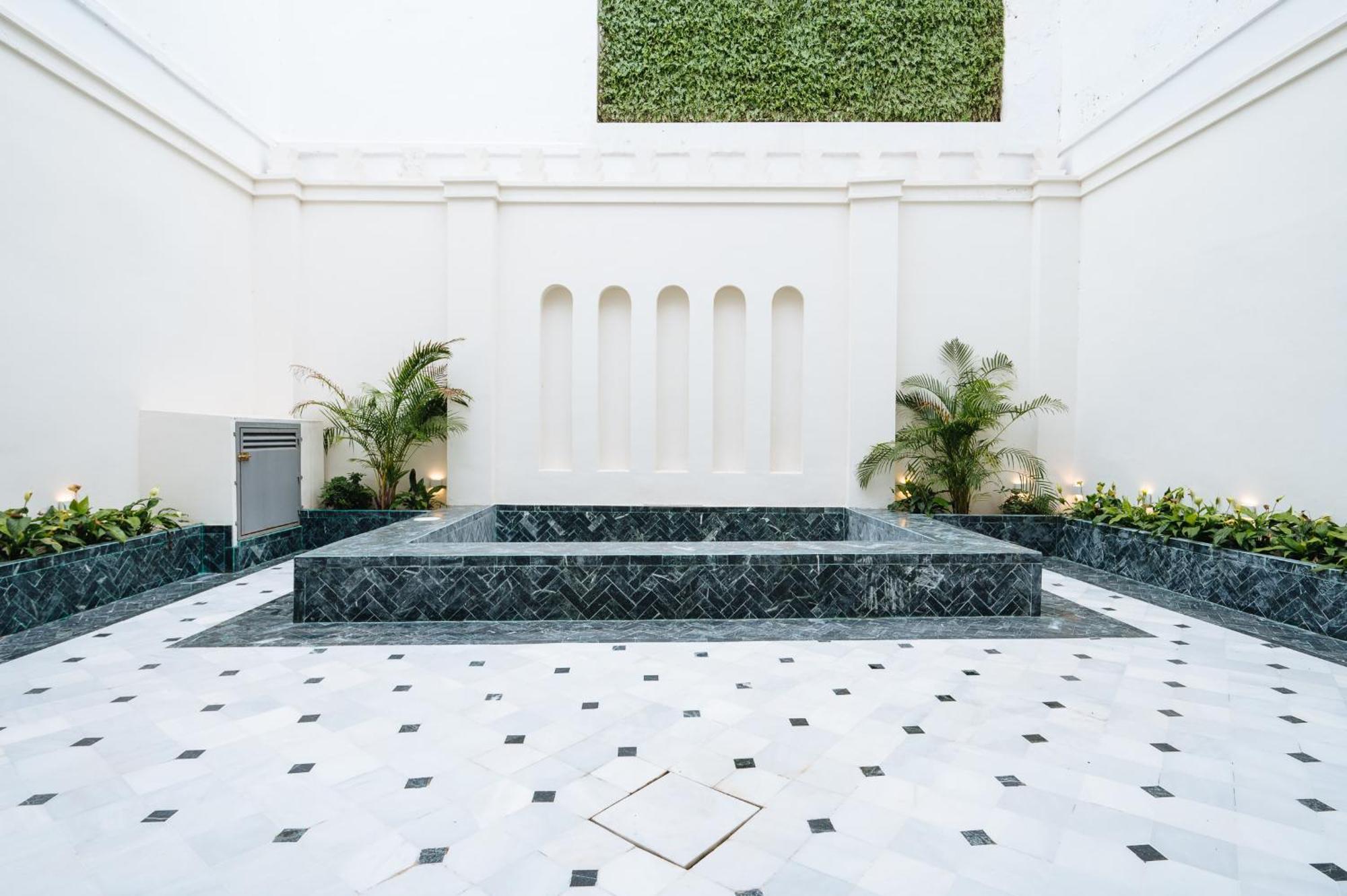 Luxurious With Andalusian Patio And Pool, Facing The Cathedral Appartement Séville