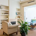 Luxurious Apartment With Andalusian Patio And Pool, Facing The Cathedral
