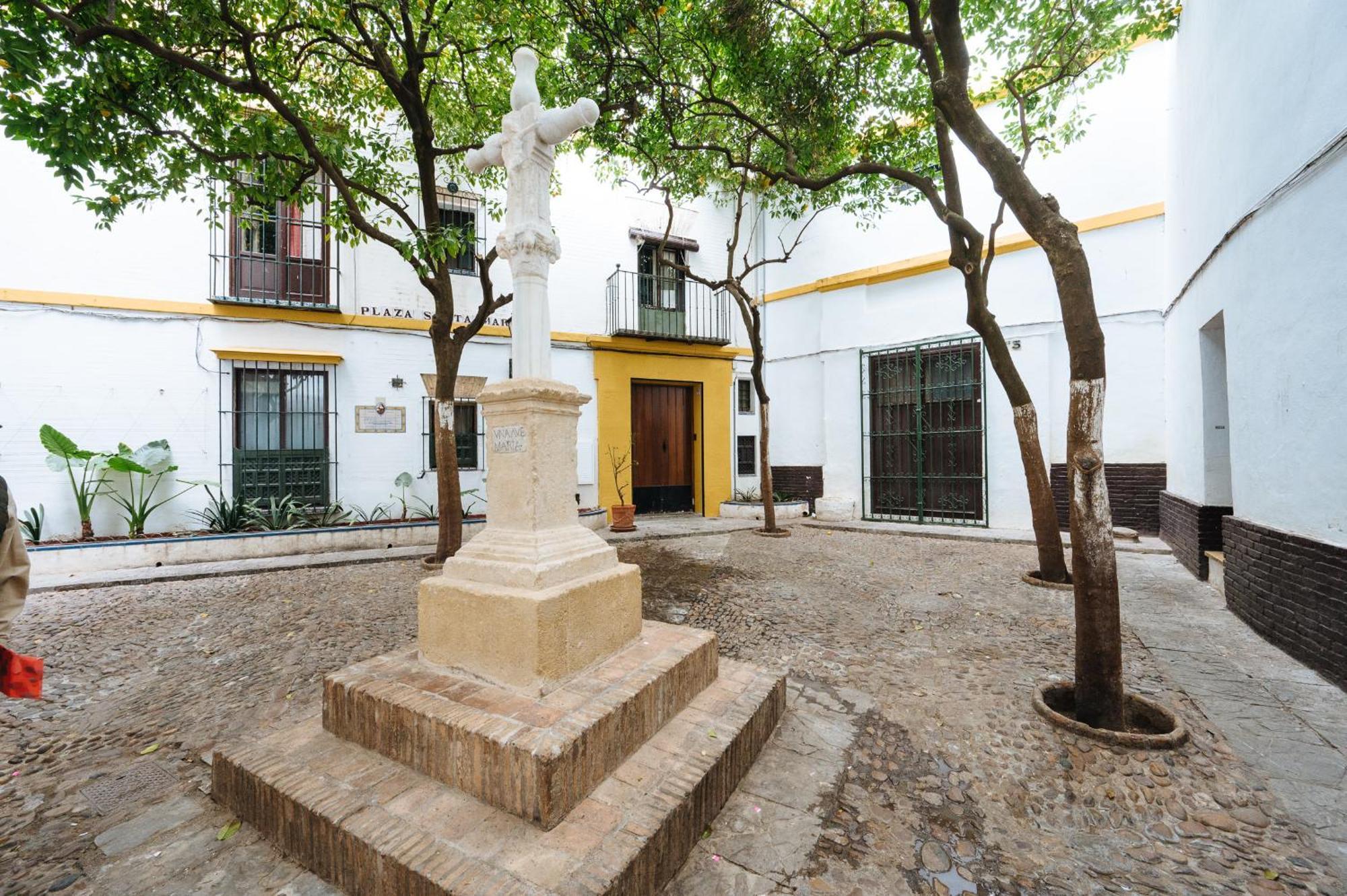 Luxurious With Andalusian Patio And Pool, Facing The Cathedral Apartment *